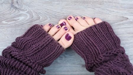 Purple Pedicure Design Ideas