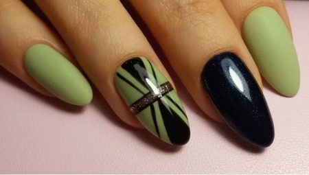 Interesting ideas for creating a pistachio manicure