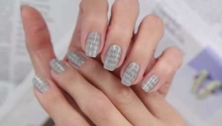 How to create and design a custom newspaper manicure?