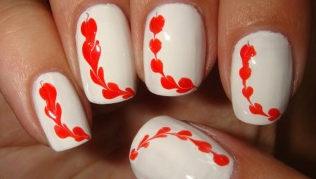 How to create nail designs with a needle?