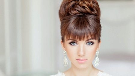 Beautiful bridal hairstyles for medium hair with bangs