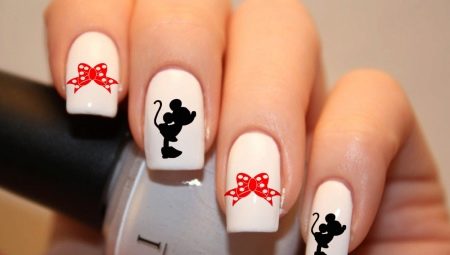 Mickey Mouse Manicure: Design Options and Nail Art Techniques