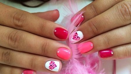 Fashion trends of red-pink manicure