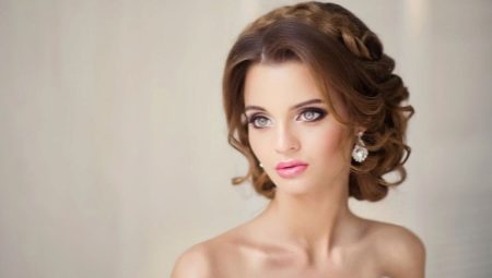 Greek-style wedding hairstyles: features and design tips