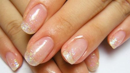 Trendy design options for transparent manicure.