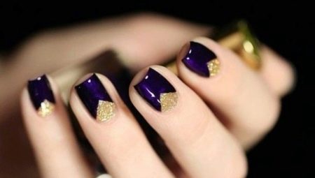 How to design a manicure with triangles?