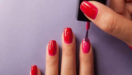 How to make a simple manicure with gel polish?