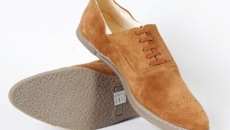 How to restore suede at home?