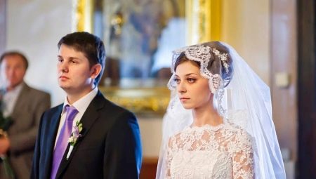 How to choose and put on a wedding scarf?