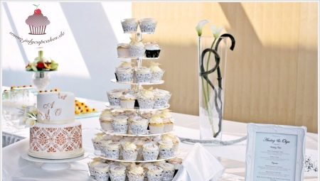 Cupcakes for a wedding: features, design and presentation