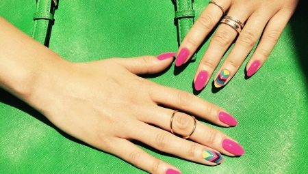 Summer manicure gel polish: fashionable vibrant colors and new design