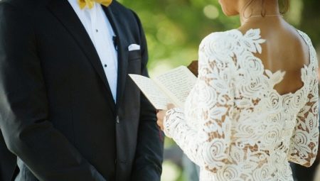 Wedding Vows: Features and Speech Writing Tips
