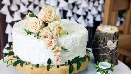 Mastic-free wedding cake: types of desserts and design options