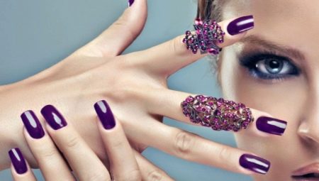 Shellac manicure design