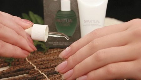 How to strengthen nails at home?
