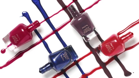 Features of Sally Hansen Nail Polish