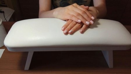 Manicure Stands