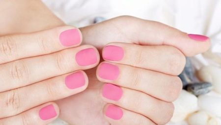 Pink color in shellac manicure