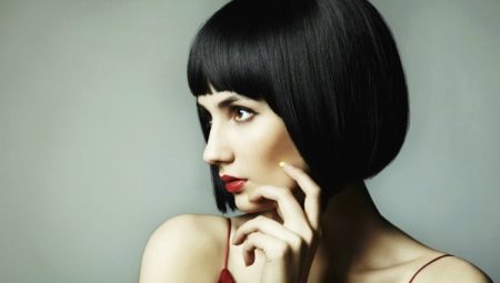 Escollir un tall de cabell curt per a una morena