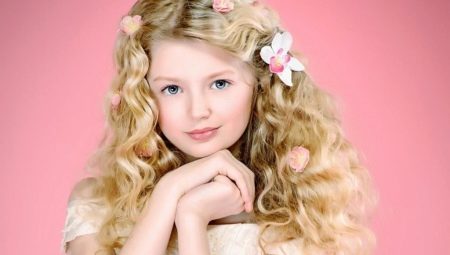 Holiday hairstyles for girls with long hair