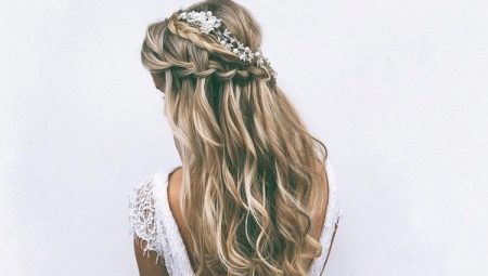 Hairstyle-waterfall: weaving options and beautiful examples