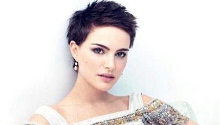 Very short women's haircuts: features, tips for choosing