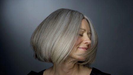 Features of the highlighting procedure for gray hair