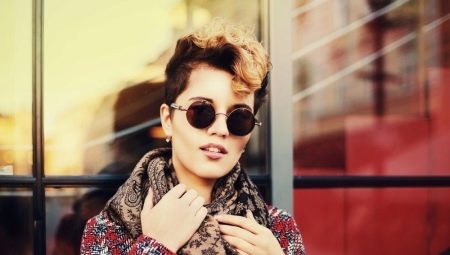 Tomboy haircut: features and subtleties of creation