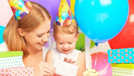 What to give the child for 1 year?