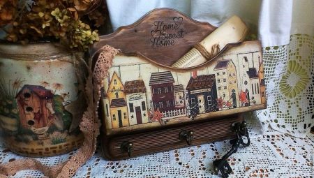 Decoupage on a tree: original ideas and rules for creating