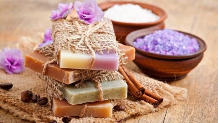 How to make soap from remnants with your own hands?