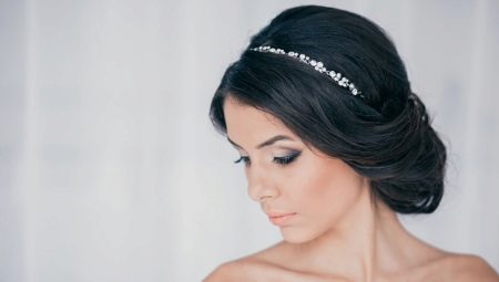 Hairstyles for medium hair: features, selection, creation and decoration