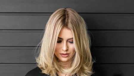 Haircuts to the shoulders: features, types, selection