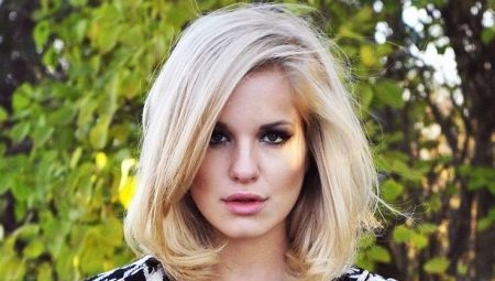 Medium haircuts that add volume