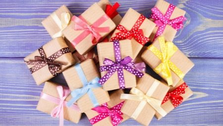 ماذا نعطي لزملاء الدراسة؟