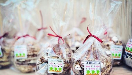 How to arrange gifts beautifully with transparent packaging?