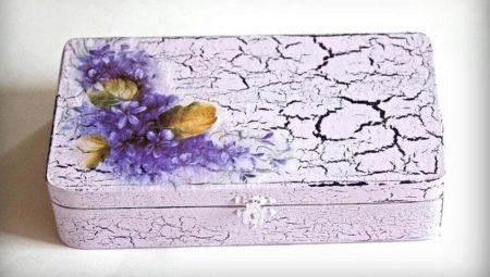 How to make a craquelure in decoupage?