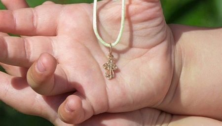 Vai es varu dot krustus?