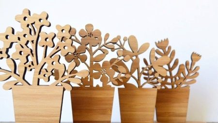 Souvenirs and gifts made of wood