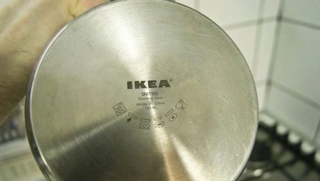 What does the sign on cookware for induction cookers mean?