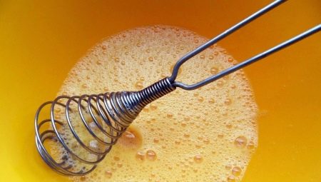 How to choose a whisk for whipping?