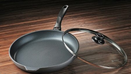 Titanium-coated pans: pros and cons, choice and application