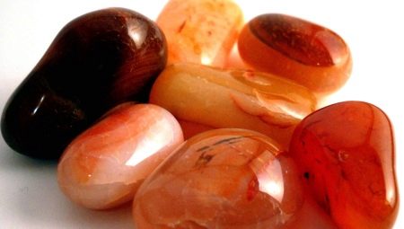 All about carnelian