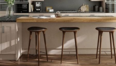Bar stools for the kitchen: types and subtleties of choice