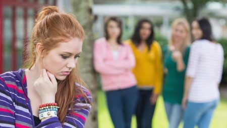 Ephebifobia: causes, symptoms and treatment