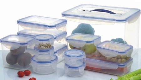 Food storage containers