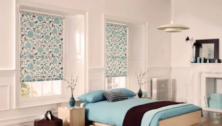 Short curtains in the bedroom: a variety of models and selection tips