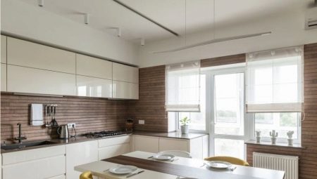 Kitchen combined with a balcony: rules for combining and design options