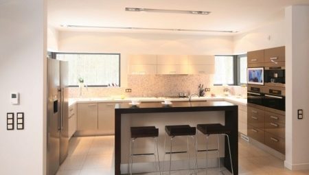 Kitchen island with dining table: features and design options