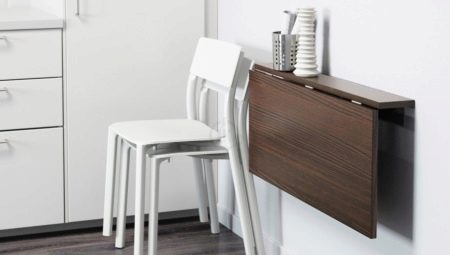 Folding tables in the kitchen: advantages and disadvantages, varieties and recommendations for installation